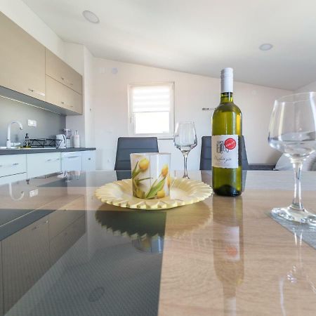Apartment ˝Soleil˝ Vir Eksteriør bilde