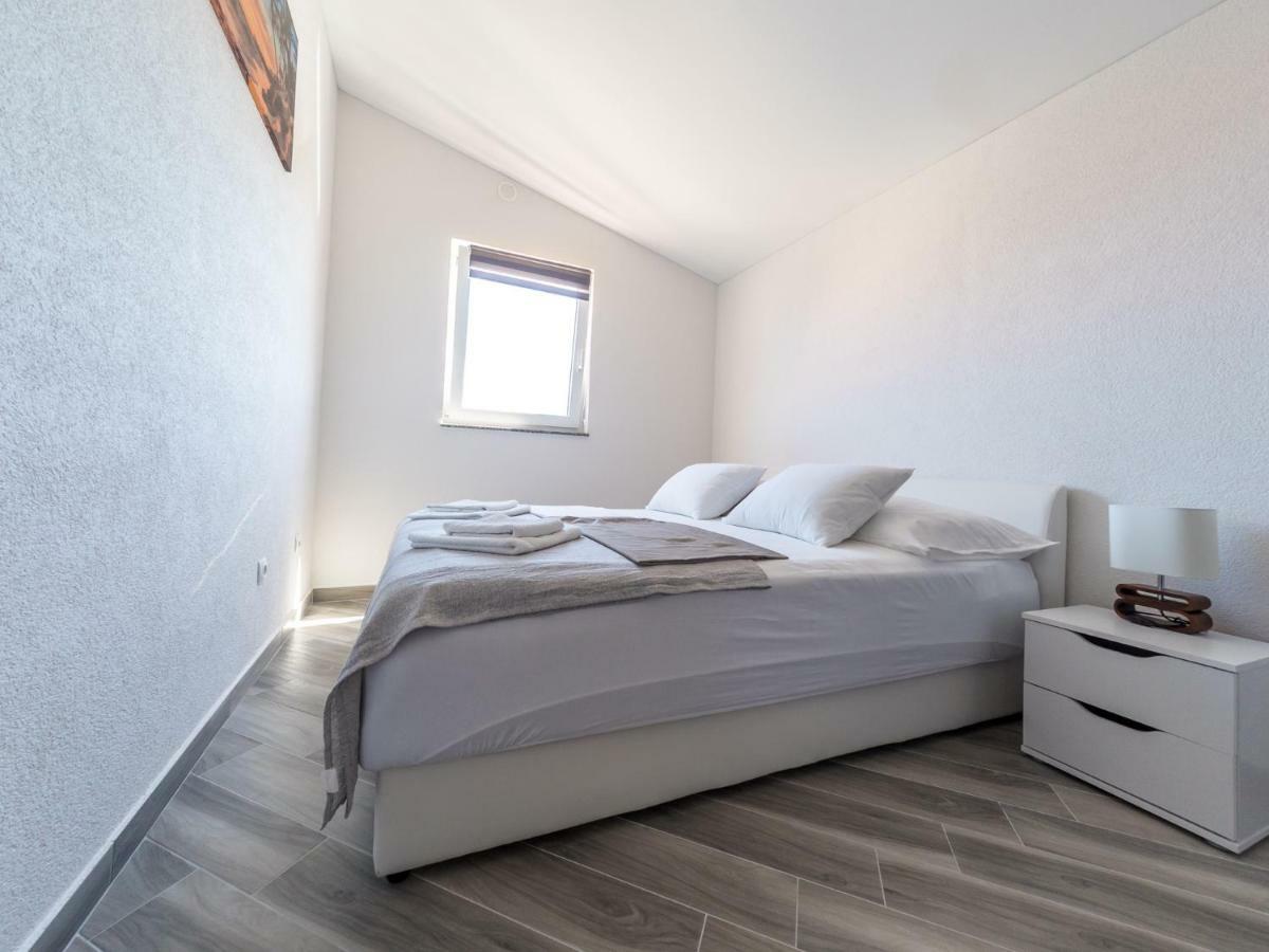 Apartment ˝Soleil˝ Vir Eksteriør bilde
